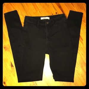 Sz 24/31 Hollister Black Skinny Jean